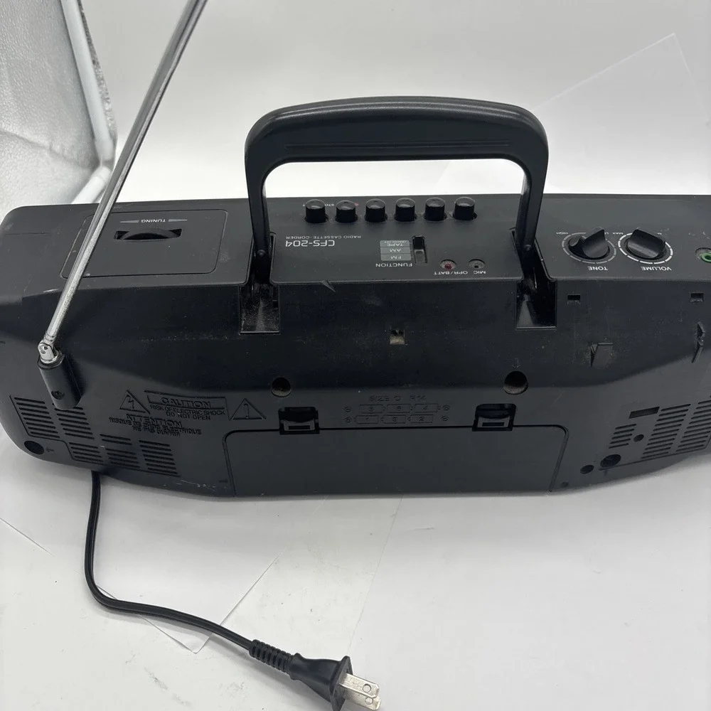 Vintage Sony CFS-204 Raido Dual Cassette Recorder  Boombox. Tape Needs Repair.